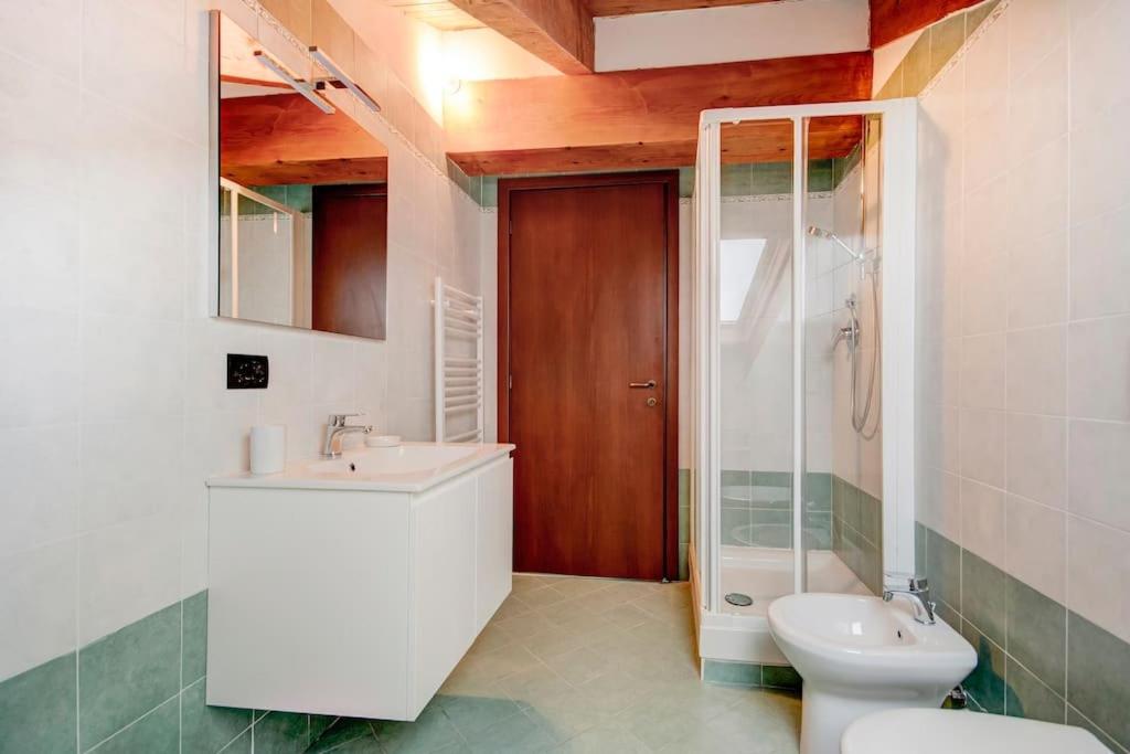 Charming 2.5room Flat In Center Of