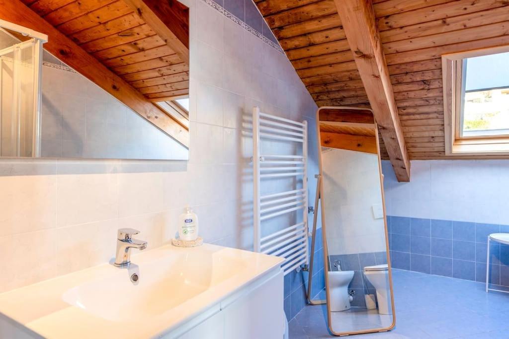 Charming 2.5room Flat In Center Of * Monforte D'Alba