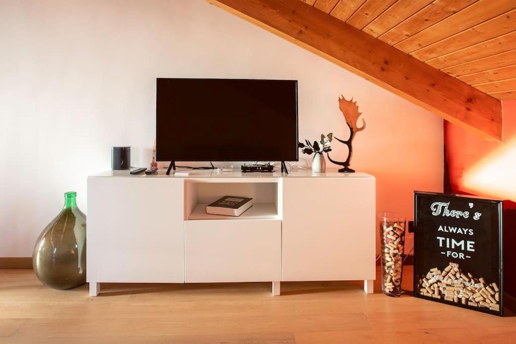 Charming 2.5room Flat In Center Of Apartment Monforte D'Alba